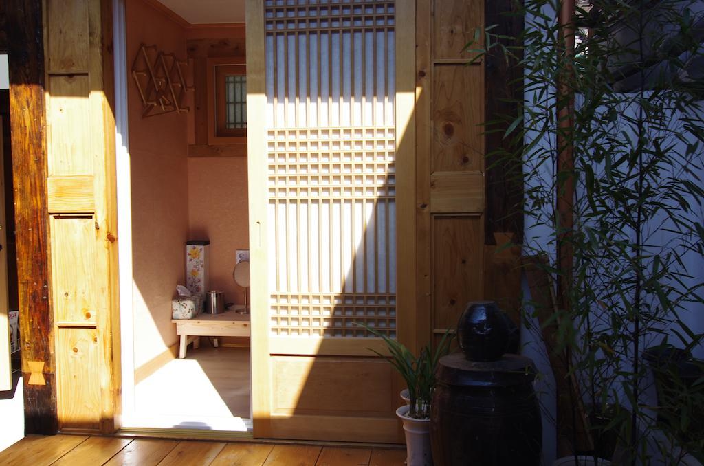 Hanok Guesthouse Nuha Seoul Exterior foto